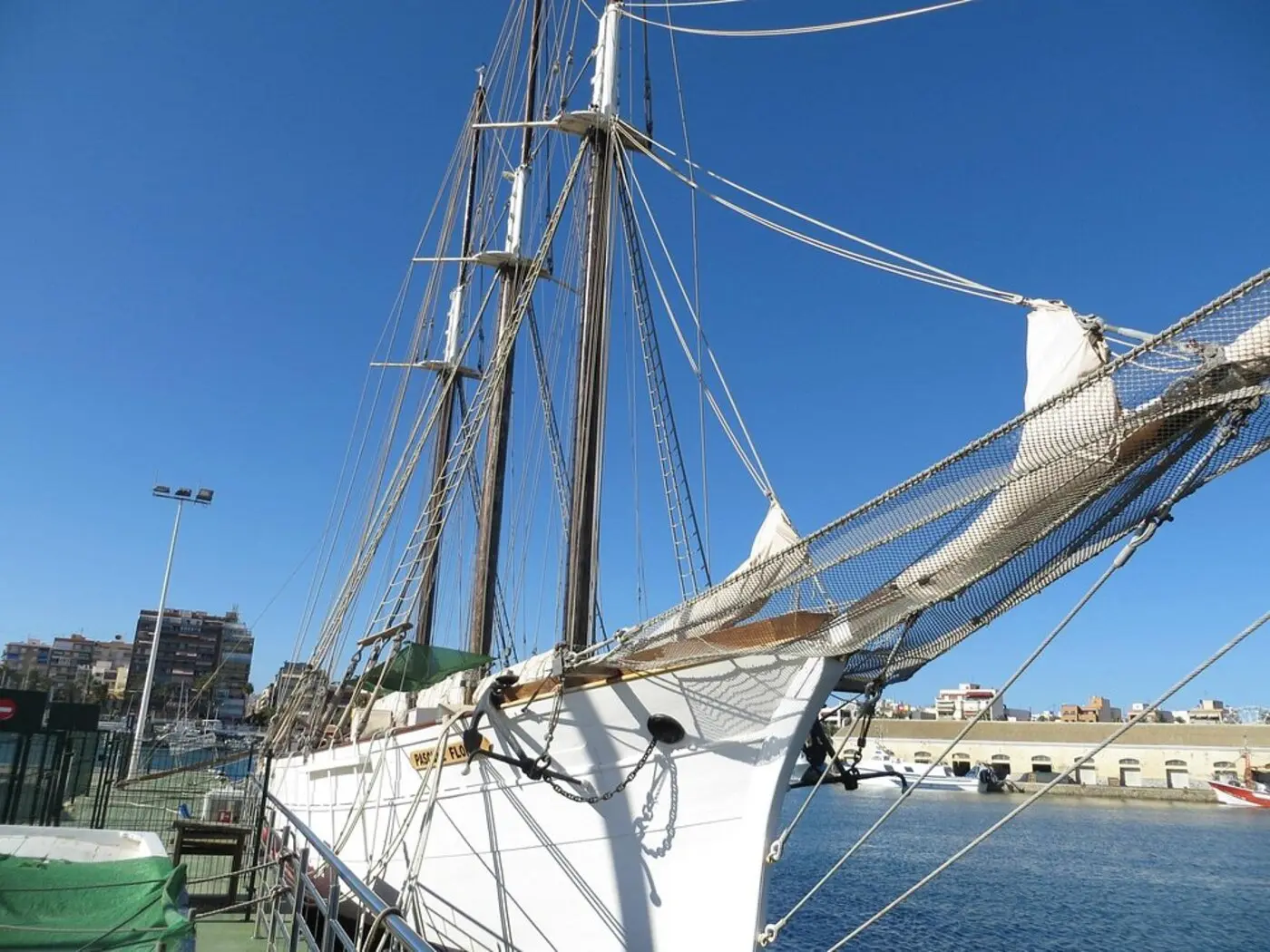 Visiter le voilier historique Pascual Flores à Torrevieja